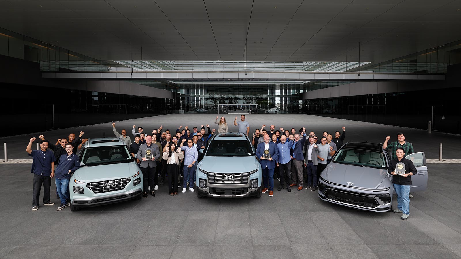 The JD Power team presents 2026 U.S. IQS trophies to Hyundai Motor North America’s Quality and Product Planning teams in Fountain Valley, Calif., June 23, 2026.