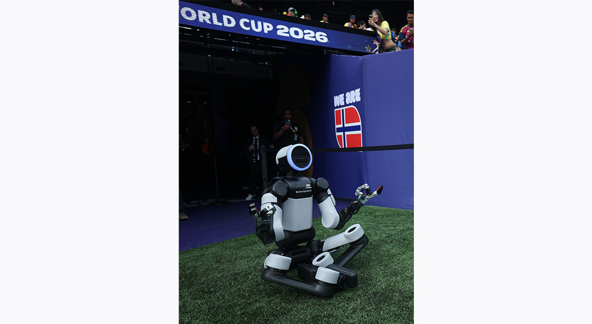 Atlas performs Erling Haaland’s signature goal celebration.