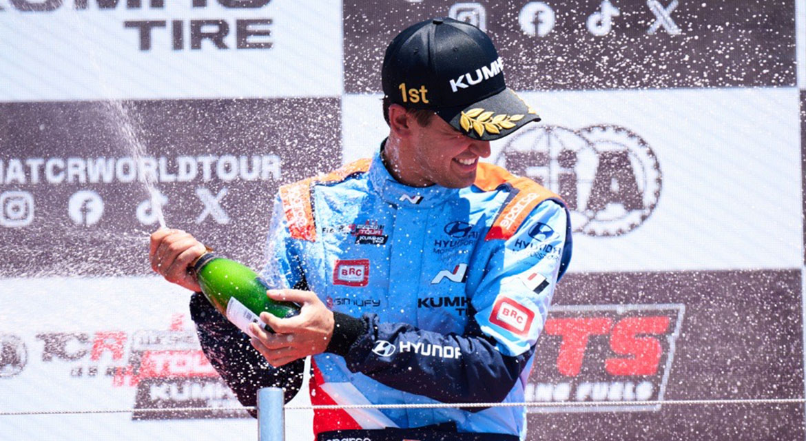 Hyundai Motorsport Customer Racing enjoyed another winning weekend in the Kumho FIA TCR World Tour