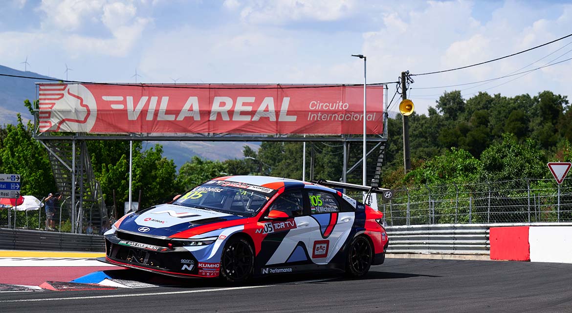 BRC Hyundai N Squadra Corse continued its winning run in the Kumho FIA TCR World Tour in Vila Real.