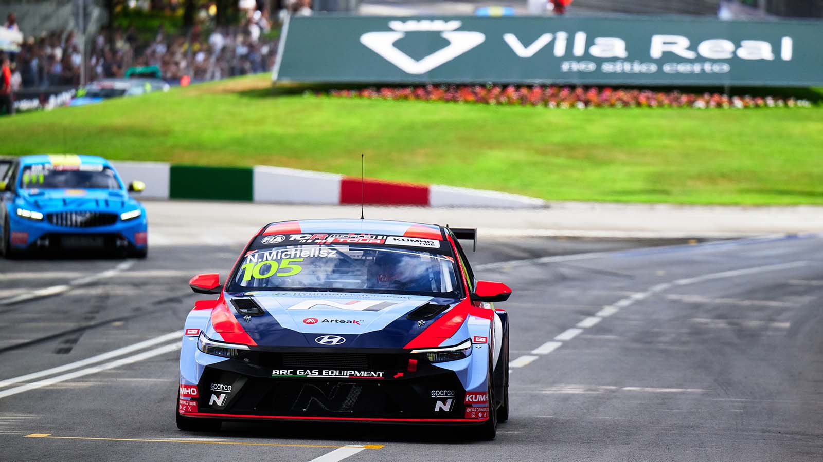 BRC Hyundai N Squadra Corse continued its winning run in the Kumho FIA TCR World Tour in Vila Real.