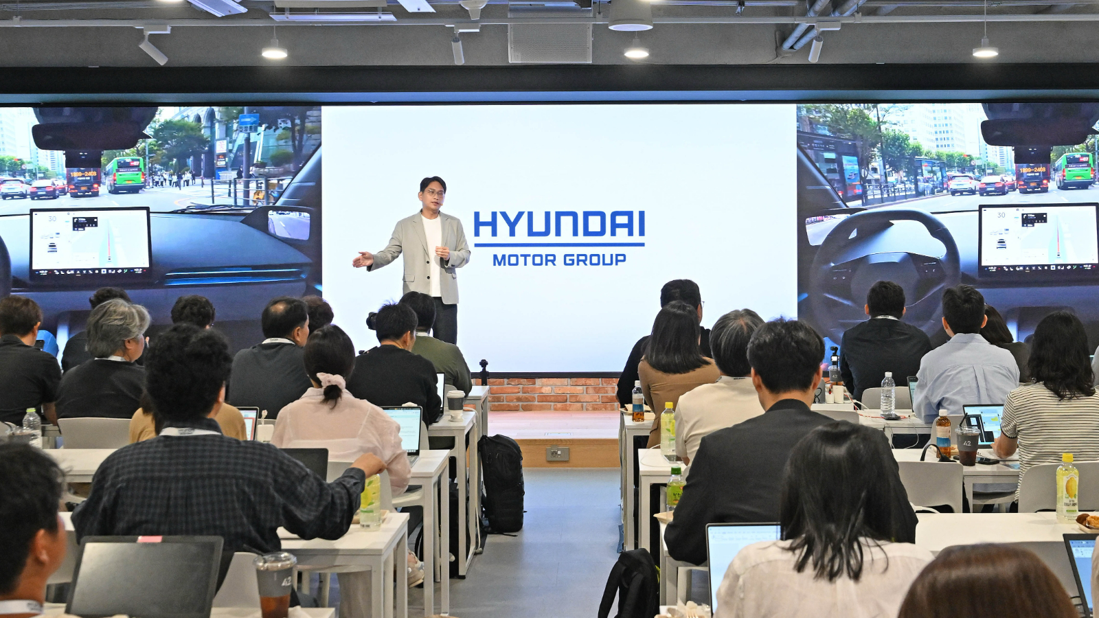 Junghyun Kwon, Executive Vice President and Head of Hyundai Motor Group’s Autonomous Driving Development Center, and 42dot Autonomous Driving Division Lead