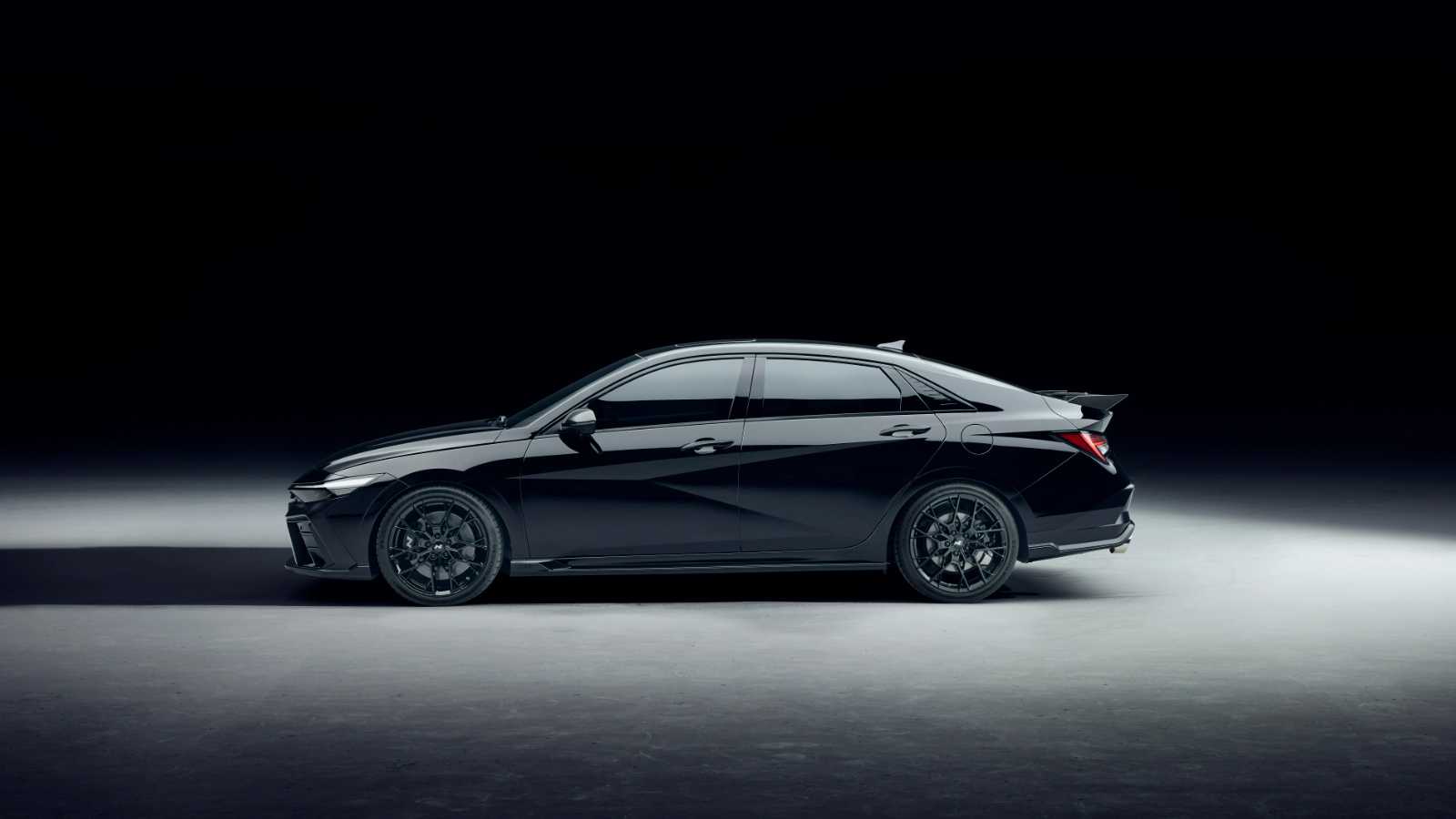 Hyundai ELANTRA N MONOCHROME
